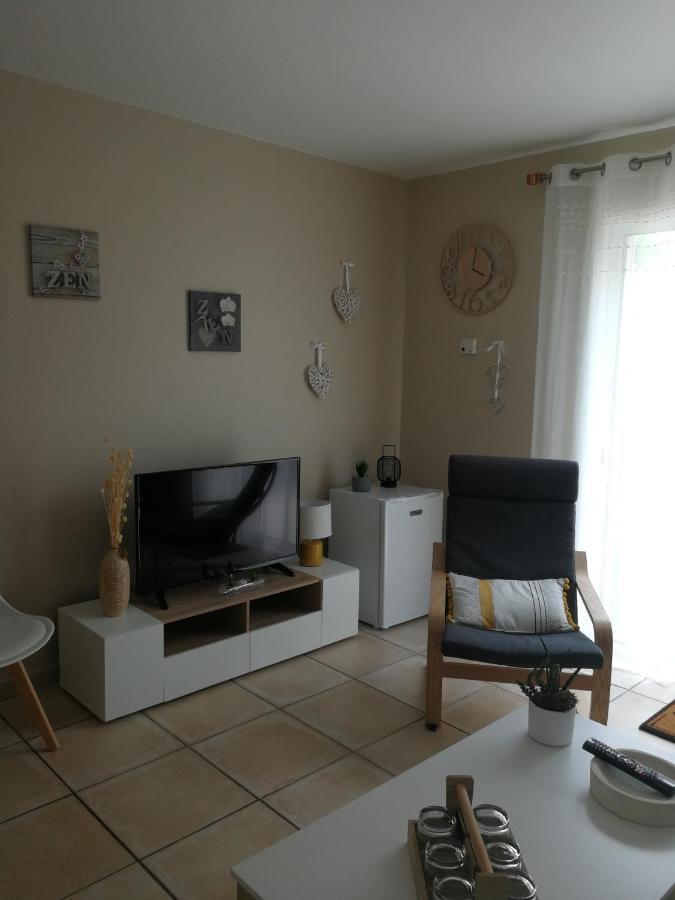 Bed and Breakfast Au Doux Repos Lucbardez-et-Bargues Exterior foto